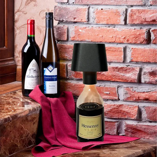 Lampada da tavolo per esterni alimentata con bottiglia di vino da ristorante, decorazioni per la casa